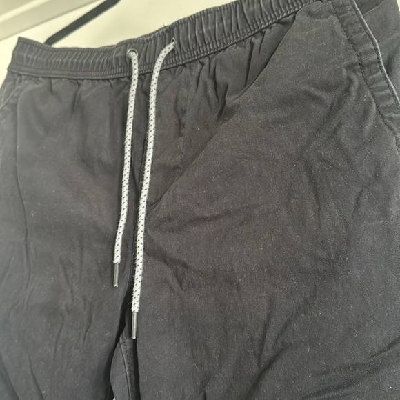 Aeropostale Joggers Pants Athletic Elastic Ankle Black Men's. Size S - Picture 3 of 9